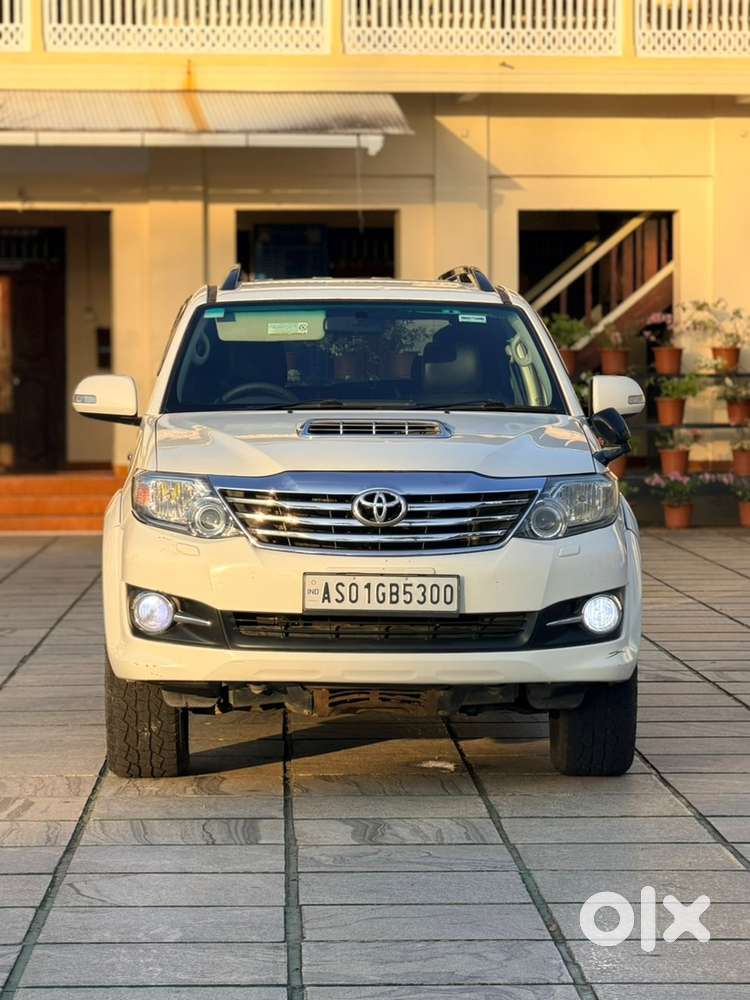 Toyota Fortuner 4x4 Automatic 2015