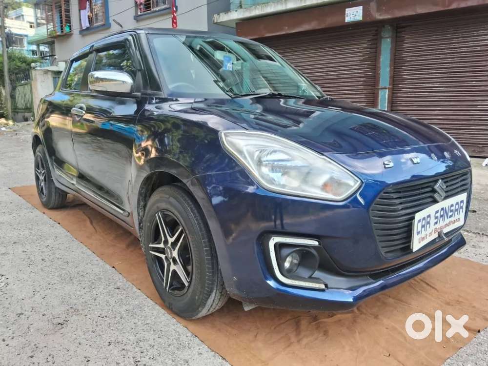 Maruti Suzuki Swift Vxi 1.2 Abs Bs-iv, 2018, Petrol