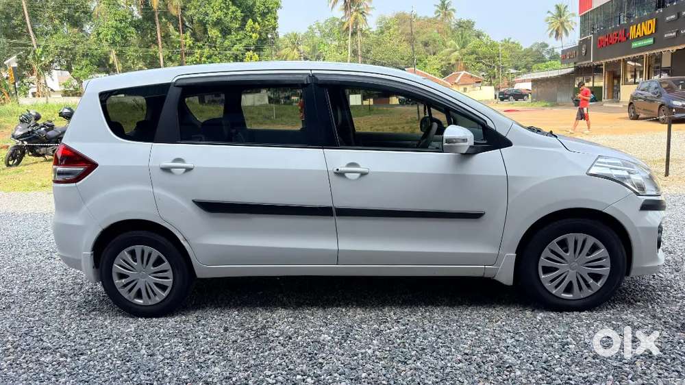 Maruti Suzuki Ertiga 2012 Diesel Well Maintained
