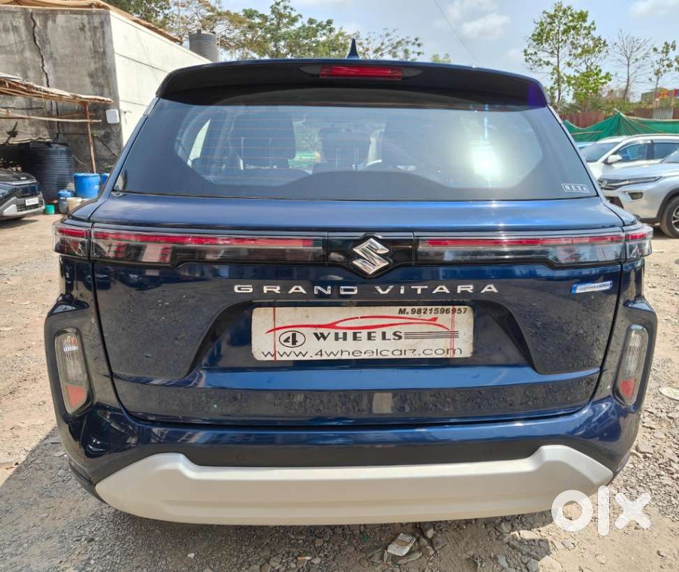 Maruti Suzuki Grand Vitara 1.5 Delta Smart Hybrid At, 2024, Petrol