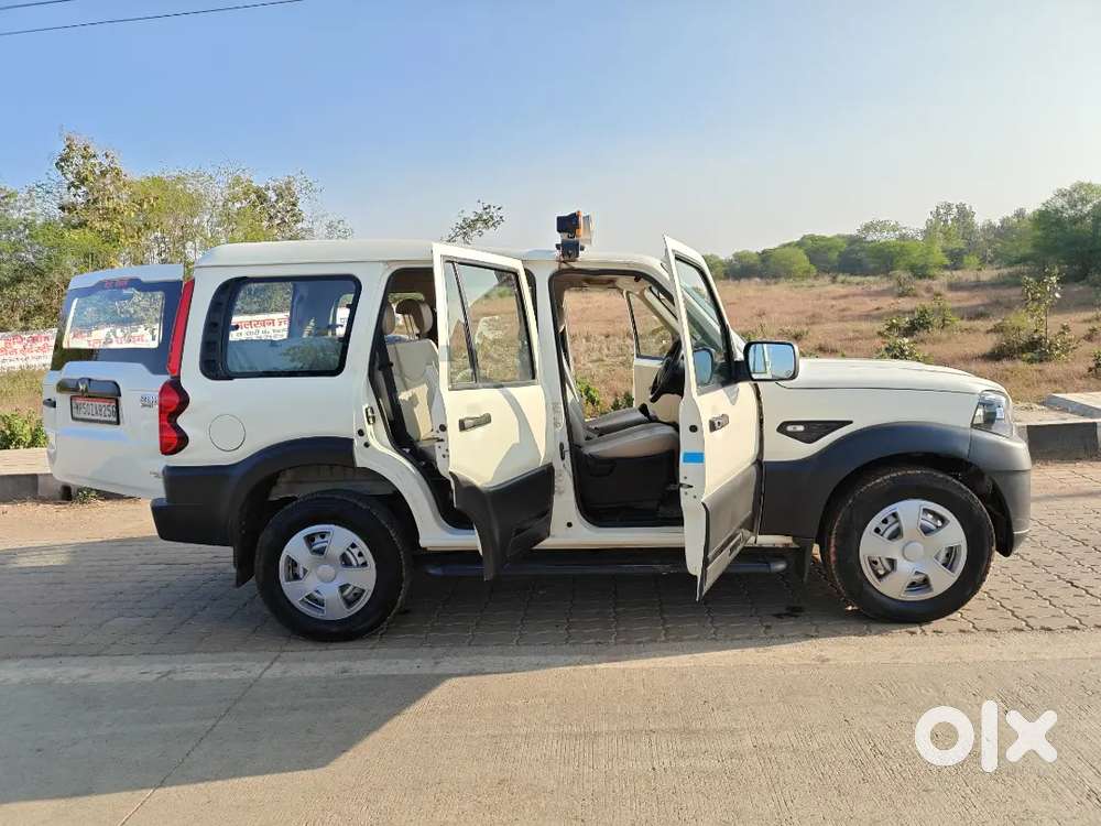 Mahindra Scorpio Classic 2023