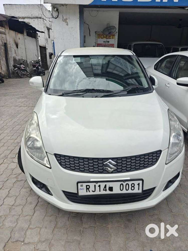 Maruti Suzuki Swift Zdi Plus, 2014, Diesel