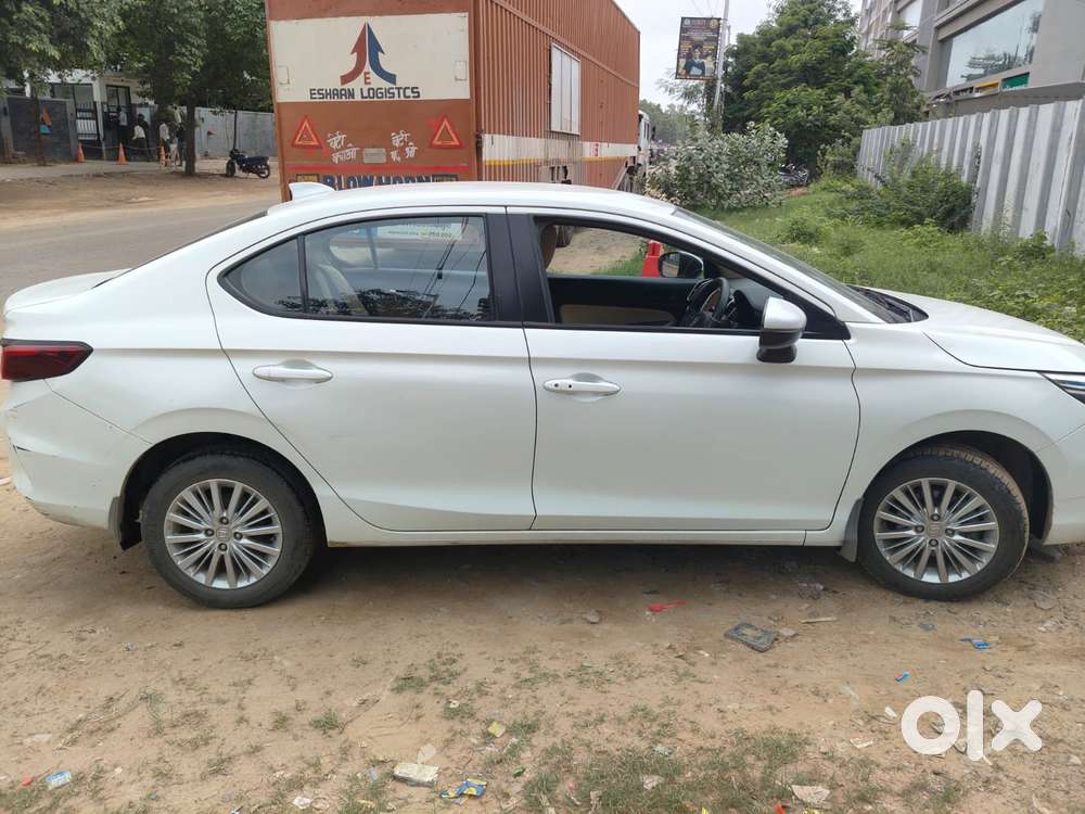 Honda City 1.5 V 5th Gen I-vtec Mt, 2022, Petrol