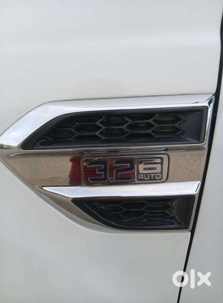 Ford Endeavour 3.2 Titanium 4x4 At, 2019, Diesel