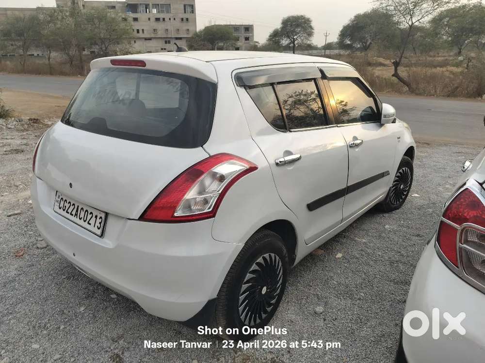 Maruti Swift 1.2 Vxi 2015