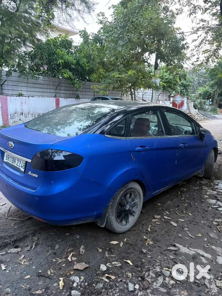 Ford Fiesta Cng And Heavy Music System Installed