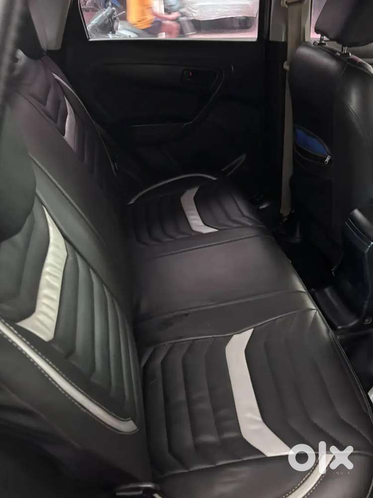 Maruti Brezza Vxi 2021