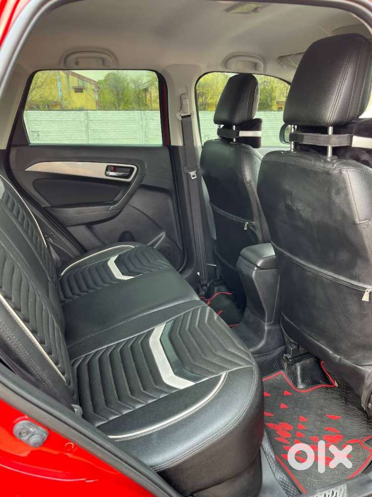 Maruti Suzuki Brezza Zdi+ Dual Tone, 2018, Diesel