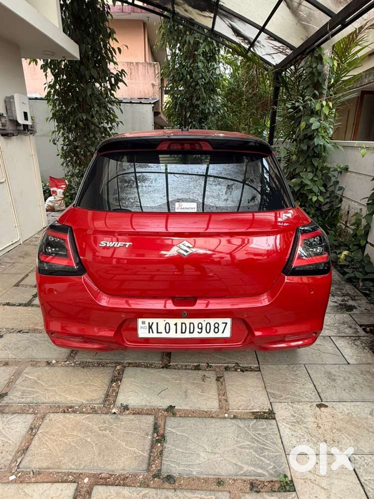 Maruti Swift Lxi Petrol Mt 2025 - Blitz Edition [mfg Year: Sept 2024]