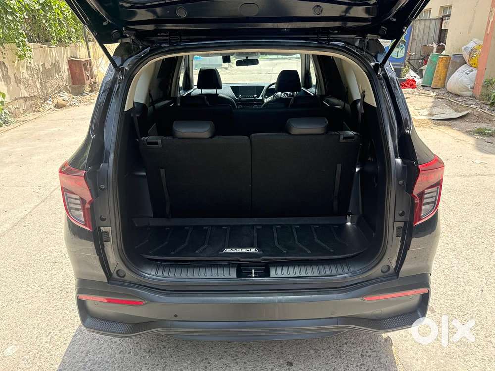 Kia Carens G1.5 6mt Gravity, 2024, Petrol
