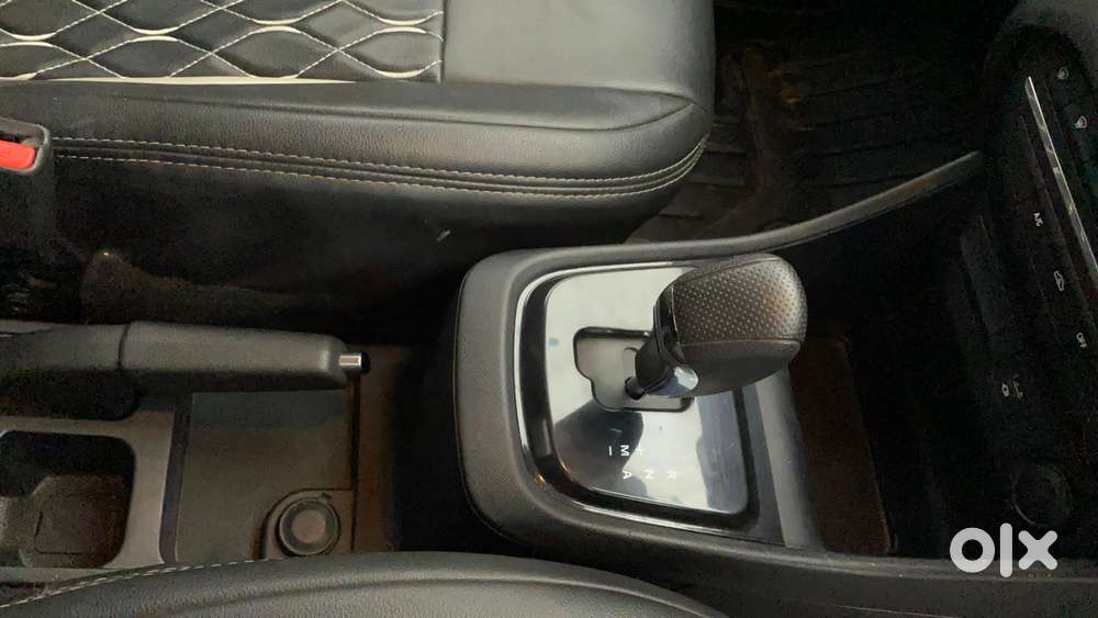 Tata Punch Creative Amt, 2022, Petrol