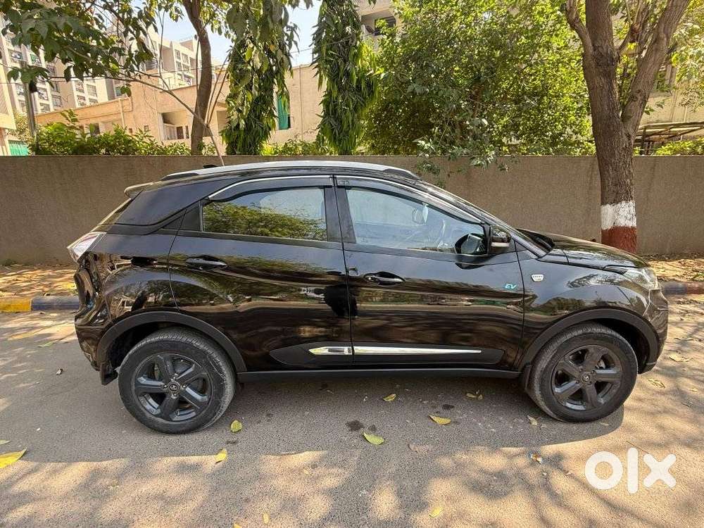 Tata Nexon Ev Xz Plus Dark Edition, 2023, Electric