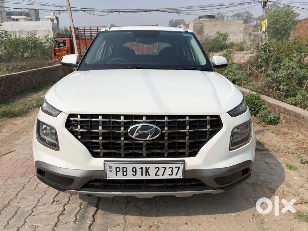 Hyundai Venue S 1.2 Petrol, 2020, Petrol
