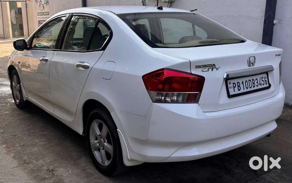 Honda City, 2011, Petrol