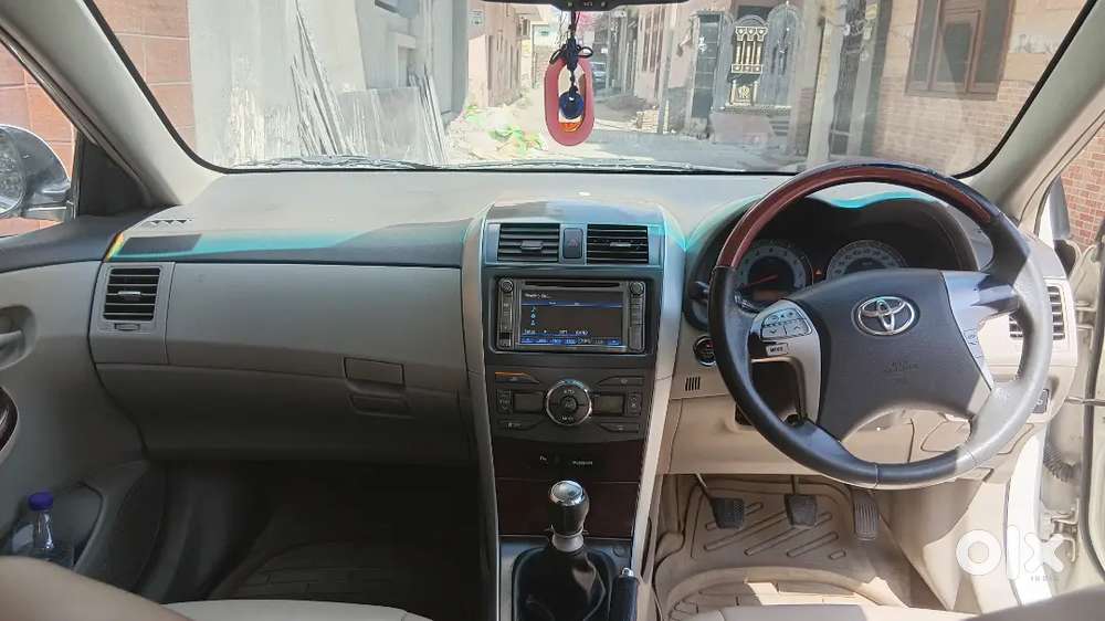 Corolla Altis 2011 Registered 2012 Model Top Model Push Button Start