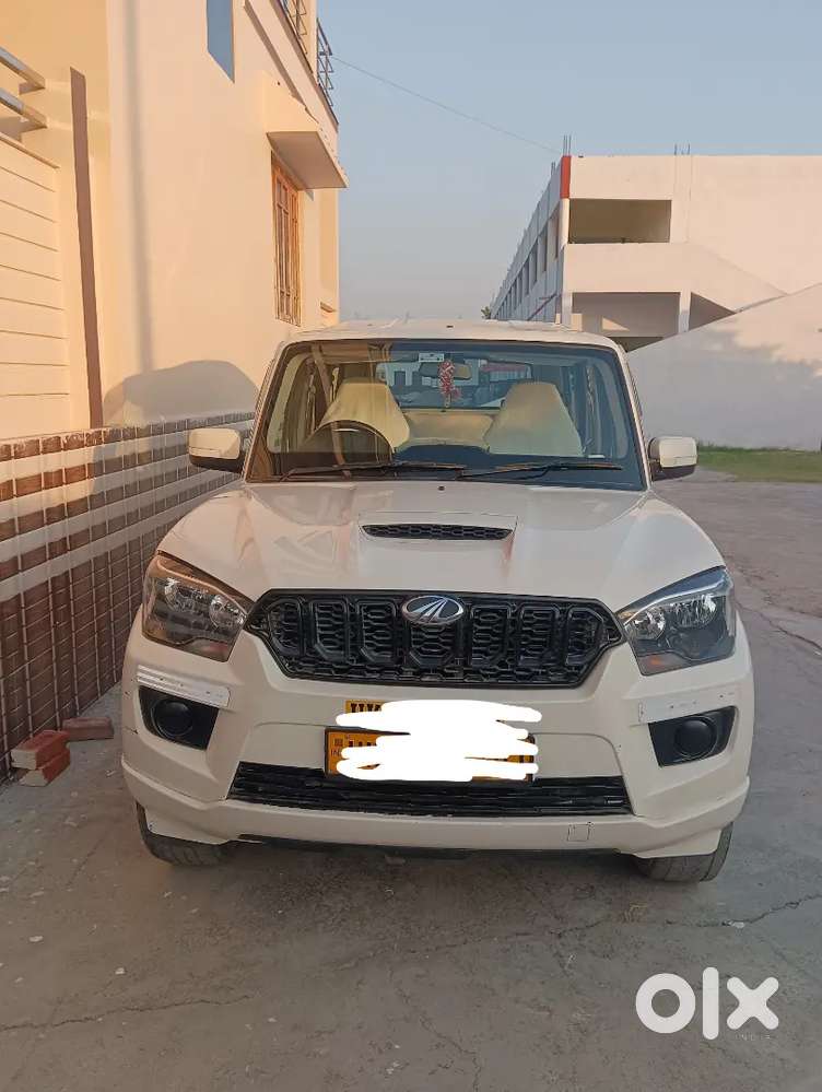 Mahindra Scorpio Classic 2021 Diesel 84000 Km Driven