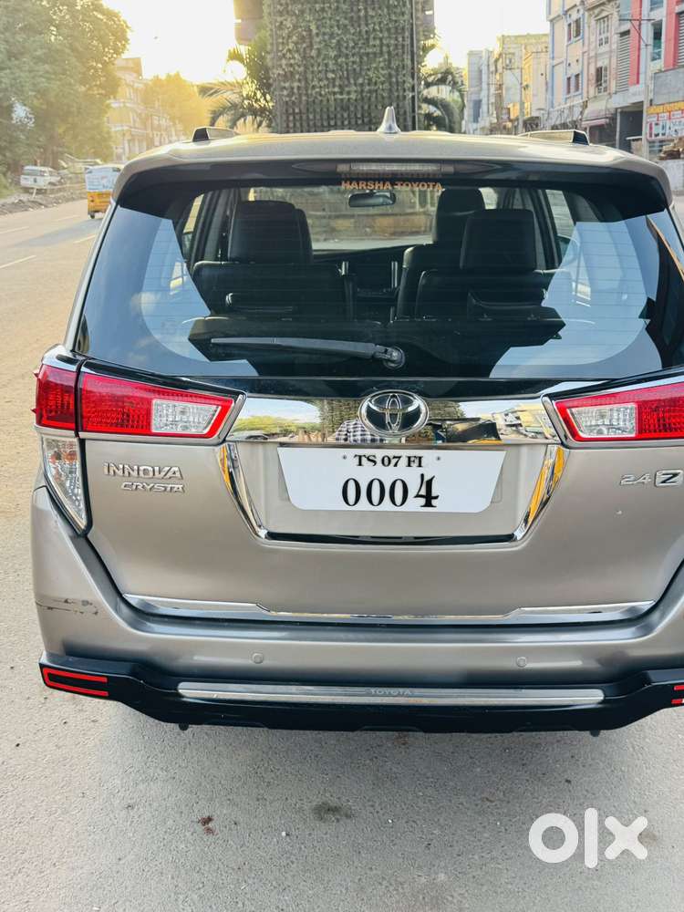 Toyota Innova Crysta Zx 2.4 Diesel 7 Seater, 2016, Diesel