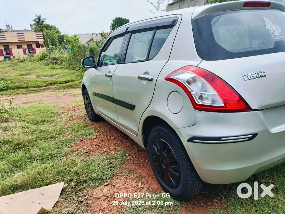 Maruti Suzuki Swift 2013 Diesel Manual Second Owner