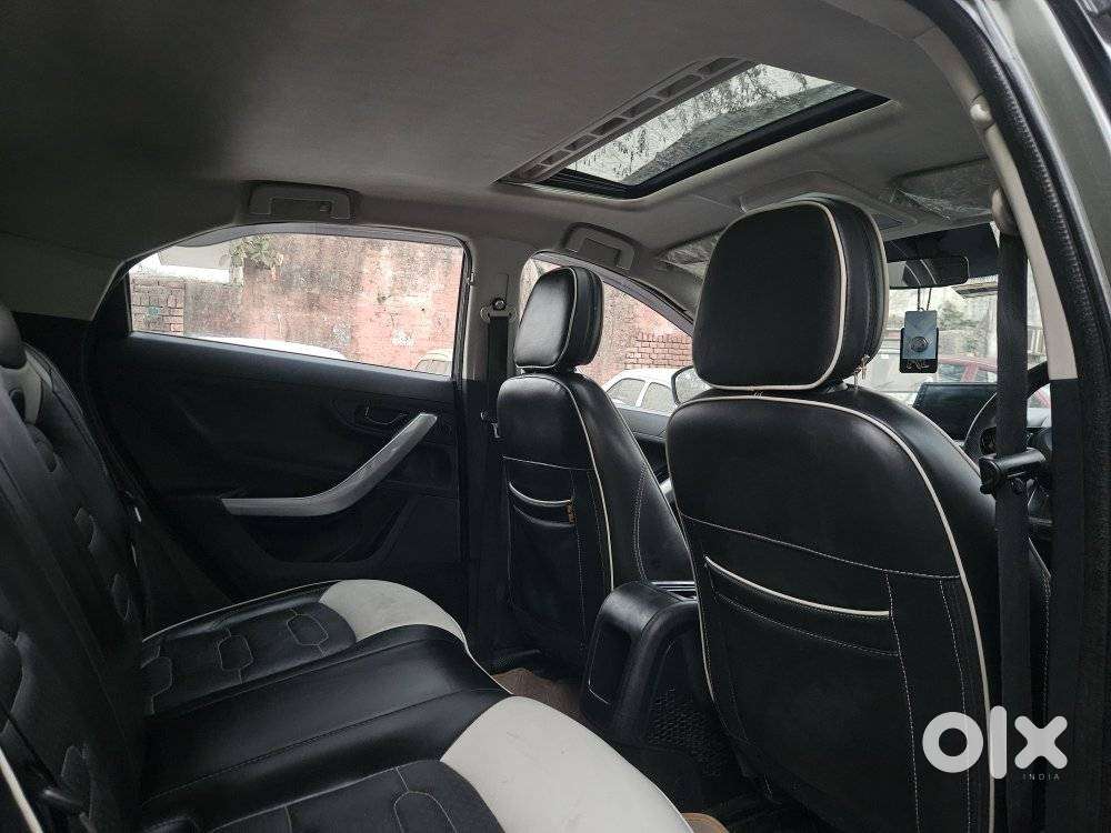 Tata Nexon 1.5 Revotorq Xm (s), 2020, Diesel