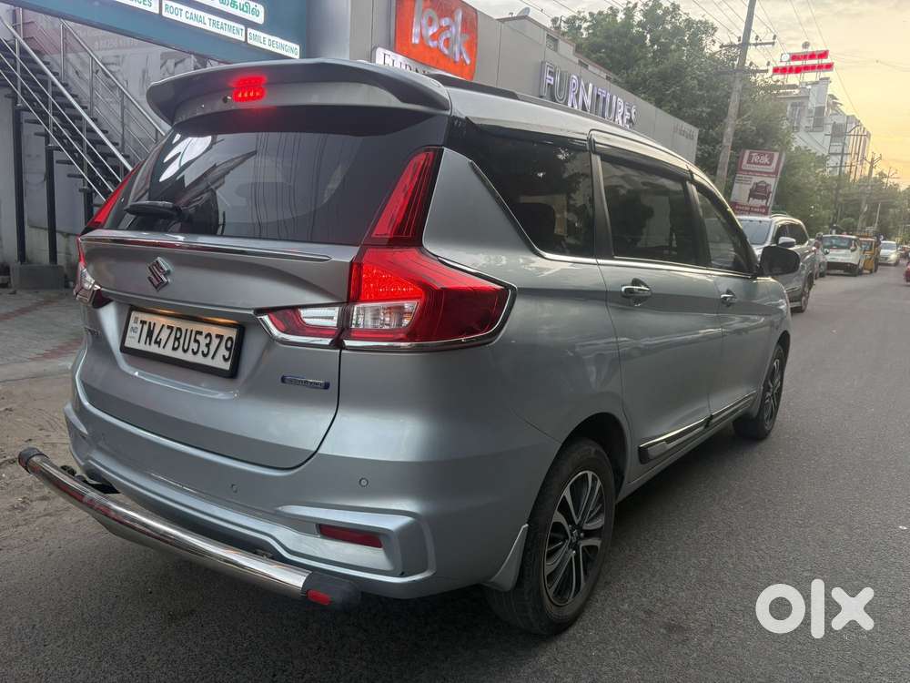 Maruti Suzuki Ertiga Shvs Zdi Plus, 2022, Petrol