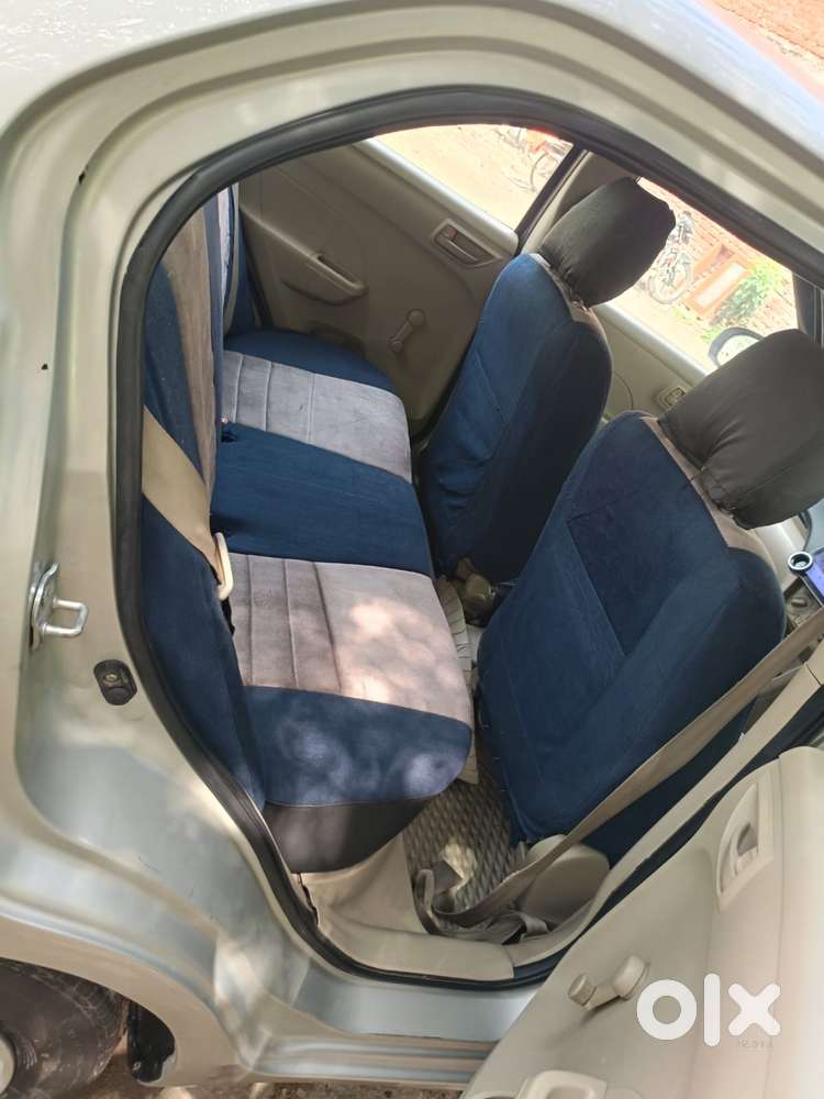 Maruti Suzuki Swift Dzire 1.2 Lxi Bsiv, 2016, Cng & Hybrids