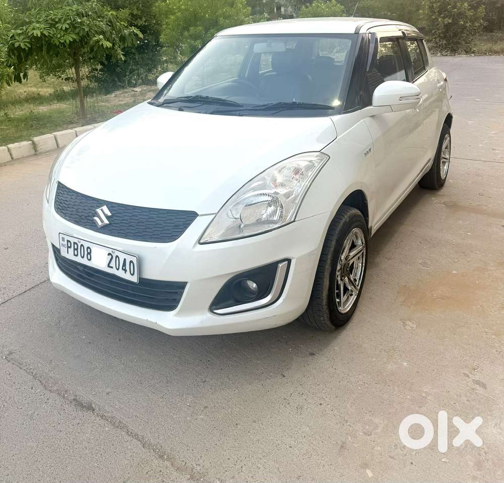 Maruti Suzuki Swift Vxi Optional, 2015, Diesel