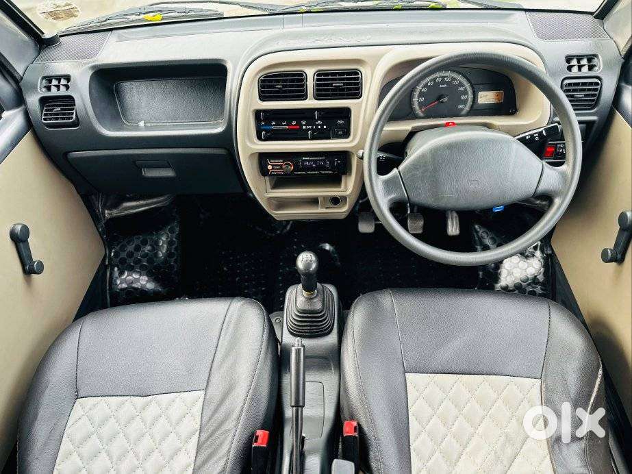 Maruti Suzuki Eeco 5 Str Ac (o), 2016, Petrol