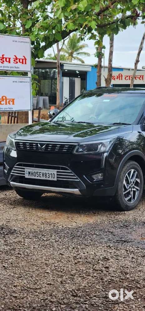 Mahindra Xuv300 2022 Diesel Well Maintained