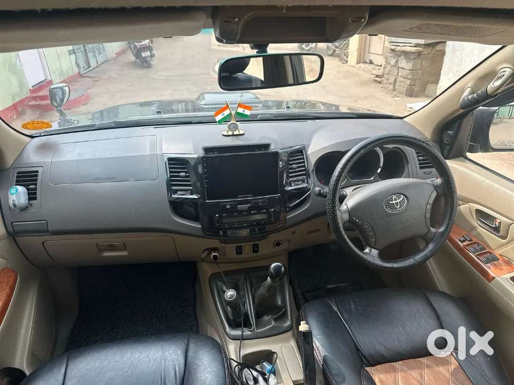 Toyota Fortuner 2010 4x4
