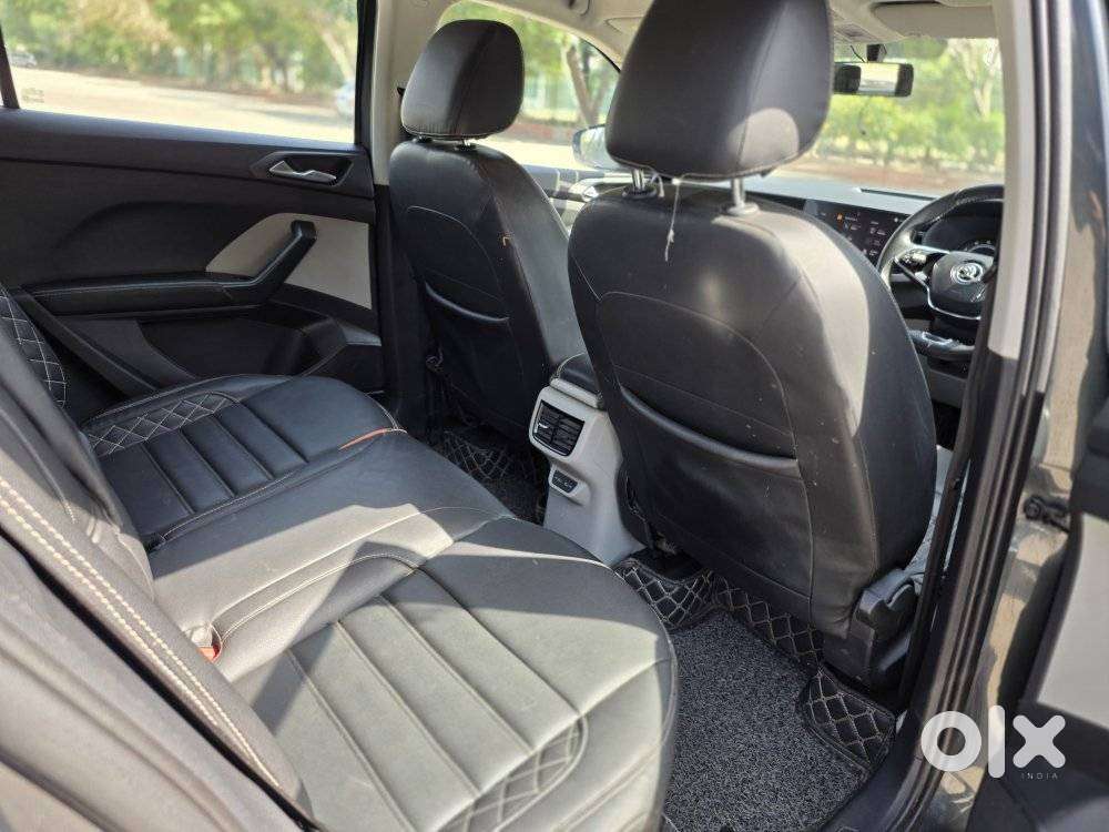 Skoda Kushaq 1.0 Tsi Ambition, 2021, Petrol