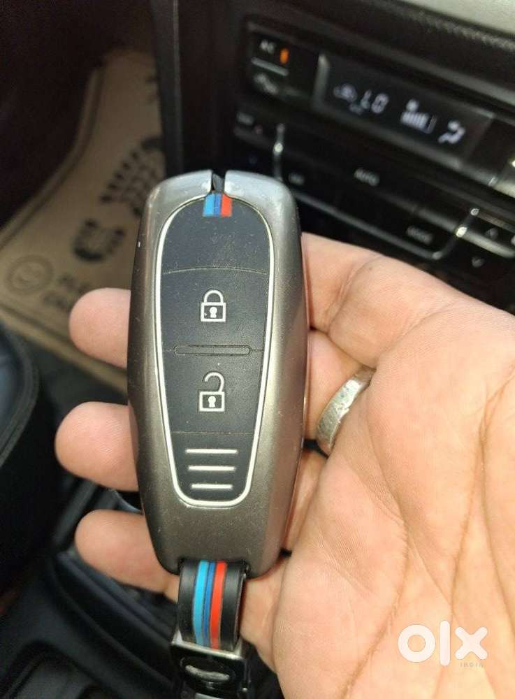 Maruti Suzuki Brezza 1.5 Vxi Smart Hybrid, 2020, Petrol