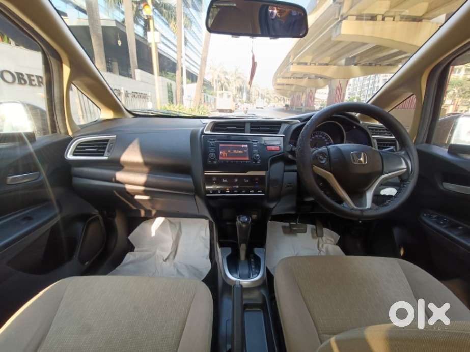 Honda Jazz V Cvt, 2016, Petrol