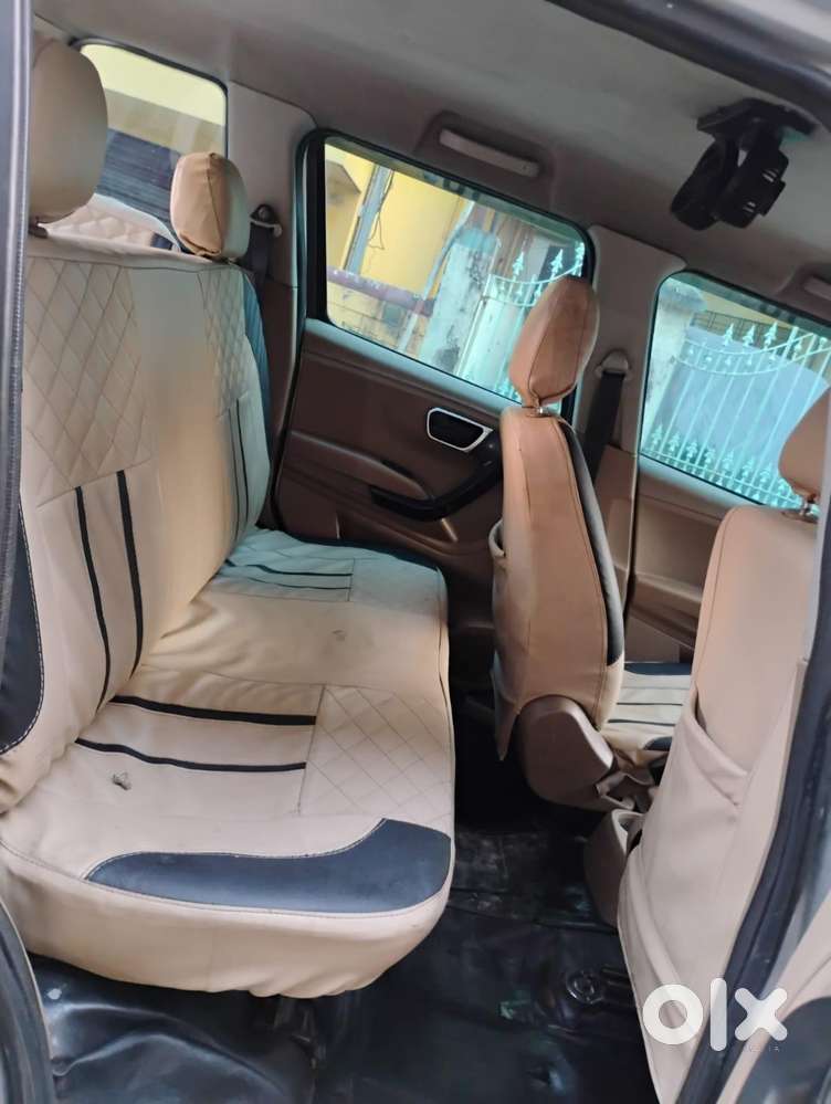 Mahindra Tuv 300 T4, 2016, Diesel