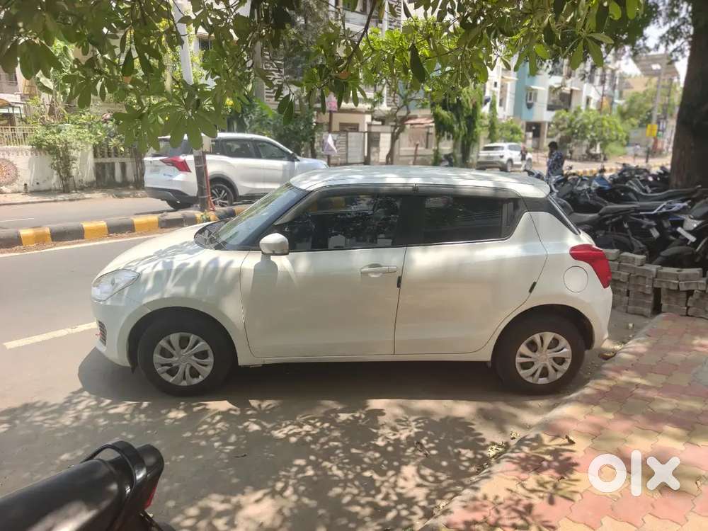 Maruti Suzuki Swift 2021 Petrol 65000 Km Driven
