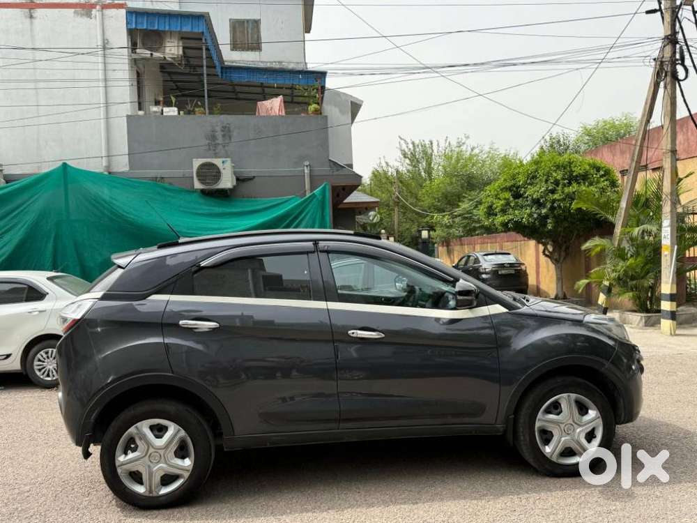 Tata Nexon 1.2 Revotron Xm (s), 2019, Petrol