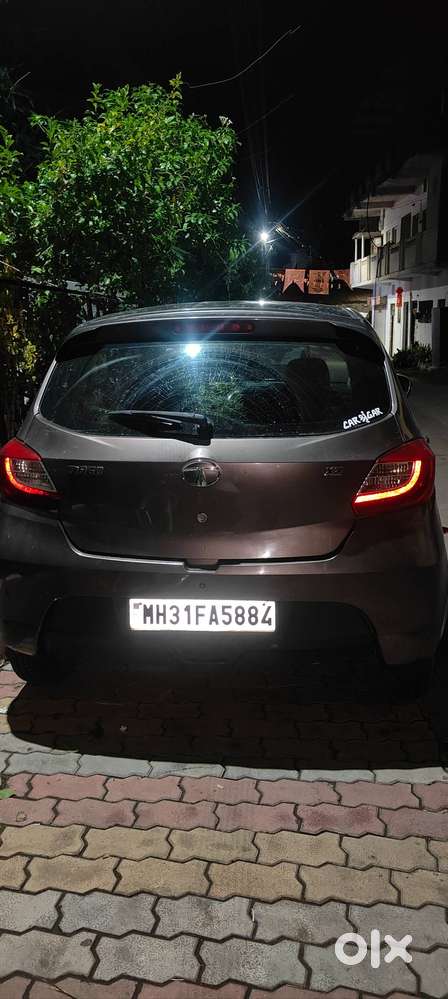 Top Loded Car With Zero Maintenance