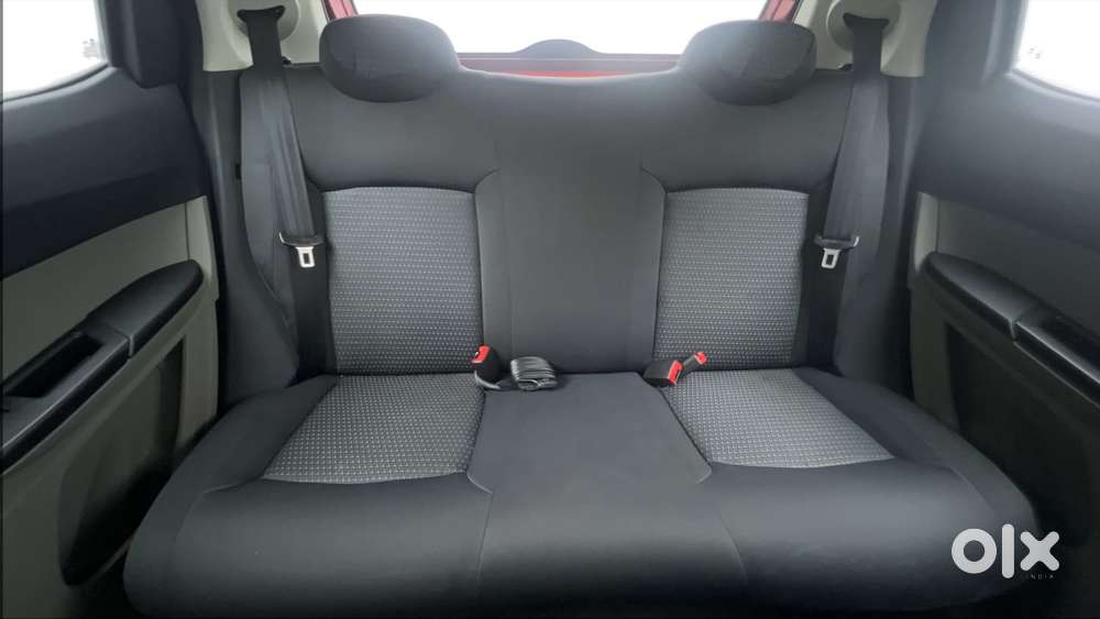 Tata Tiago Xza, 2019, Petrol