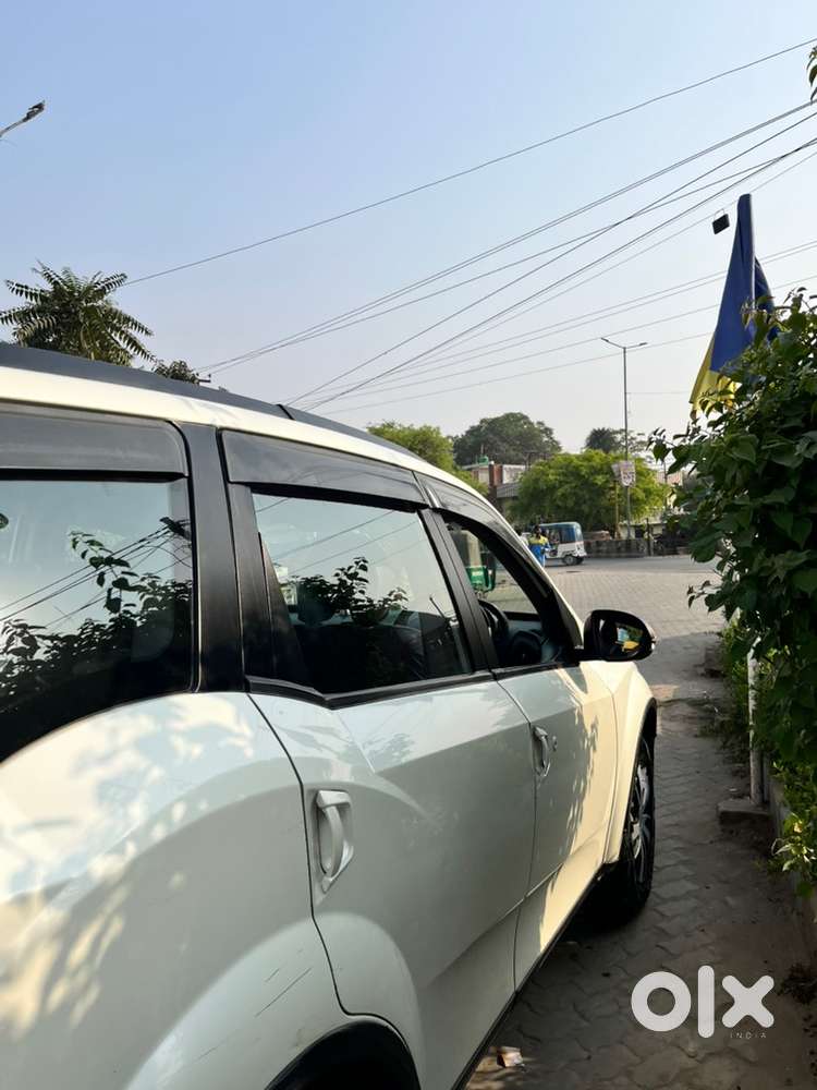 Mahindra Xuv500 2016 Diesel Well Maintained