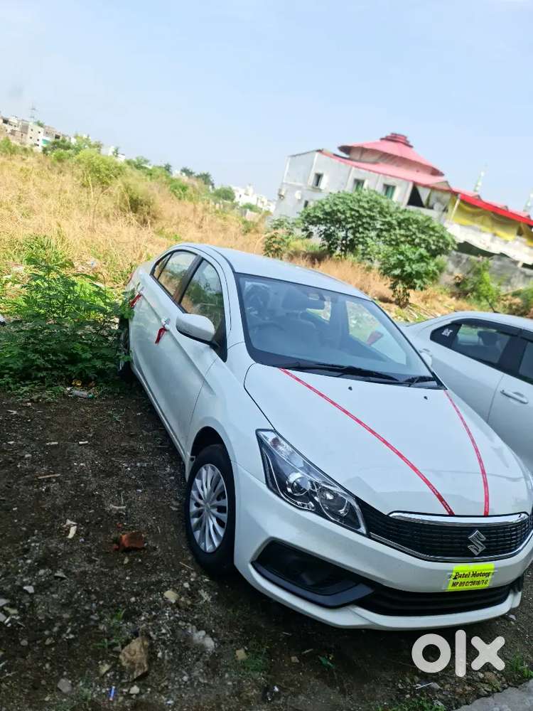 Maruti Suzuki Ciaz 2025 Petrol 14000 Km Driven