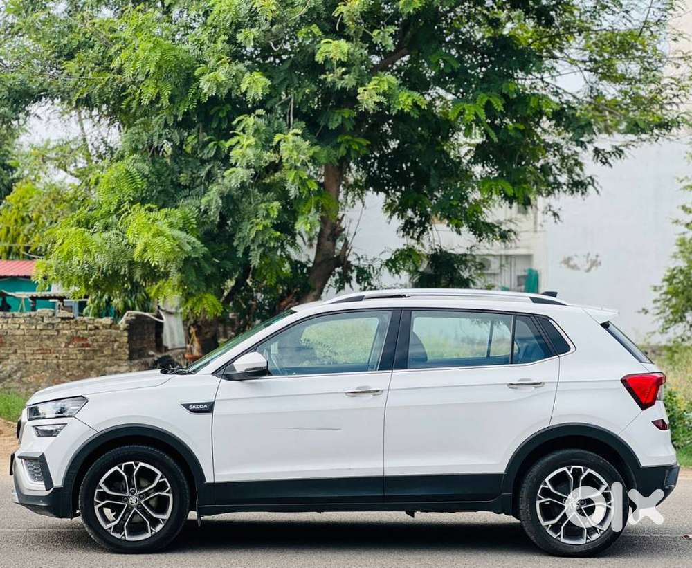 Skoda Kushaq 1.0 Tsi Style, 2023, Petrol
