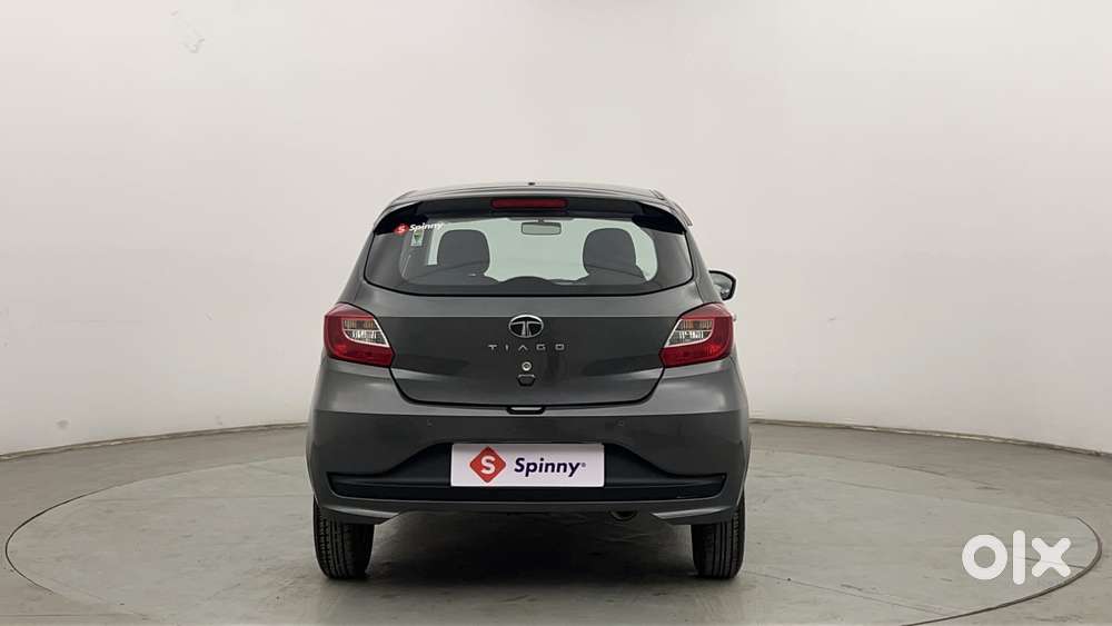 Tata Tiago Xe, 2025, Petrol