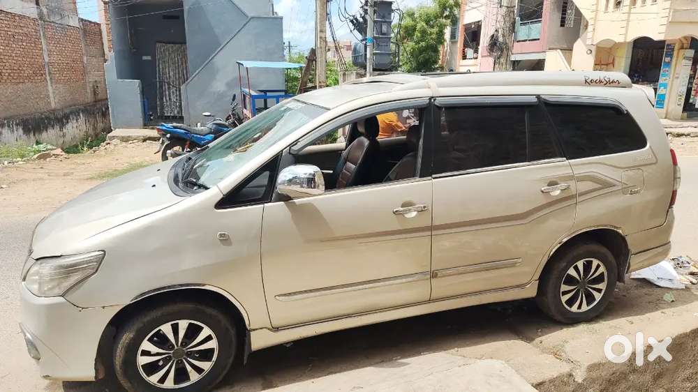 Toyota Innova Hycross 2008 Diesel 230000 Km Driven