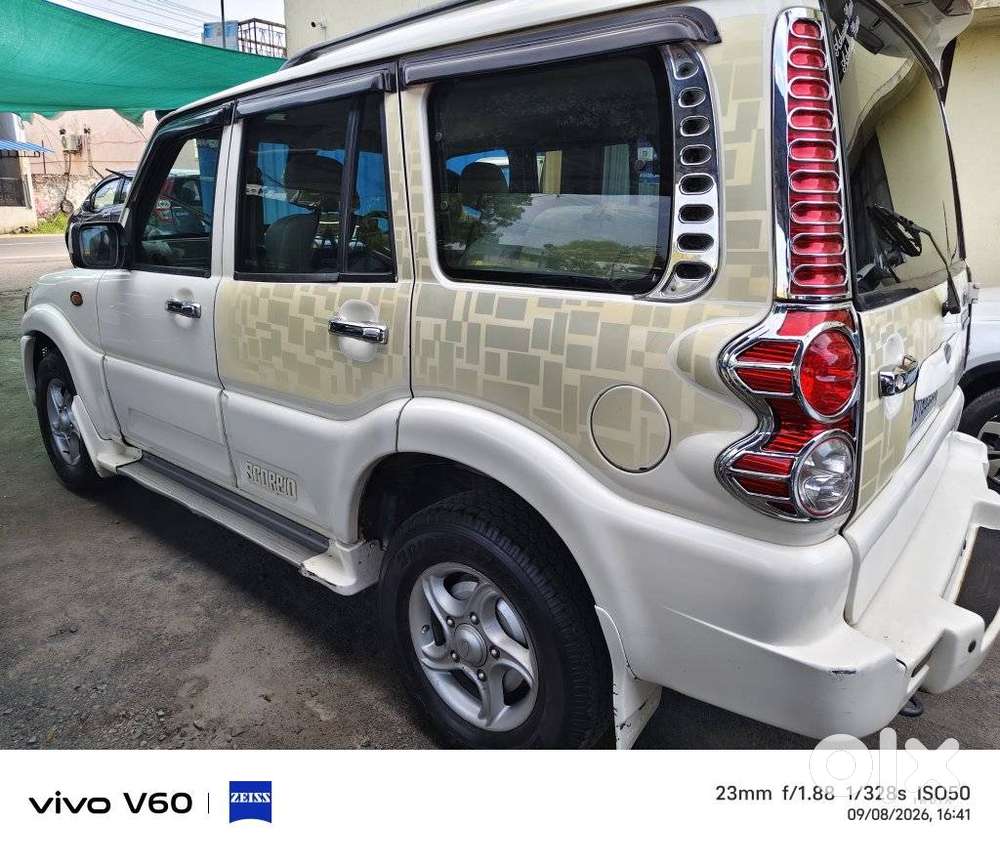 Mahindra Scorpio Vlx 2wd Airbag At Bsiv, 2011, Diesel