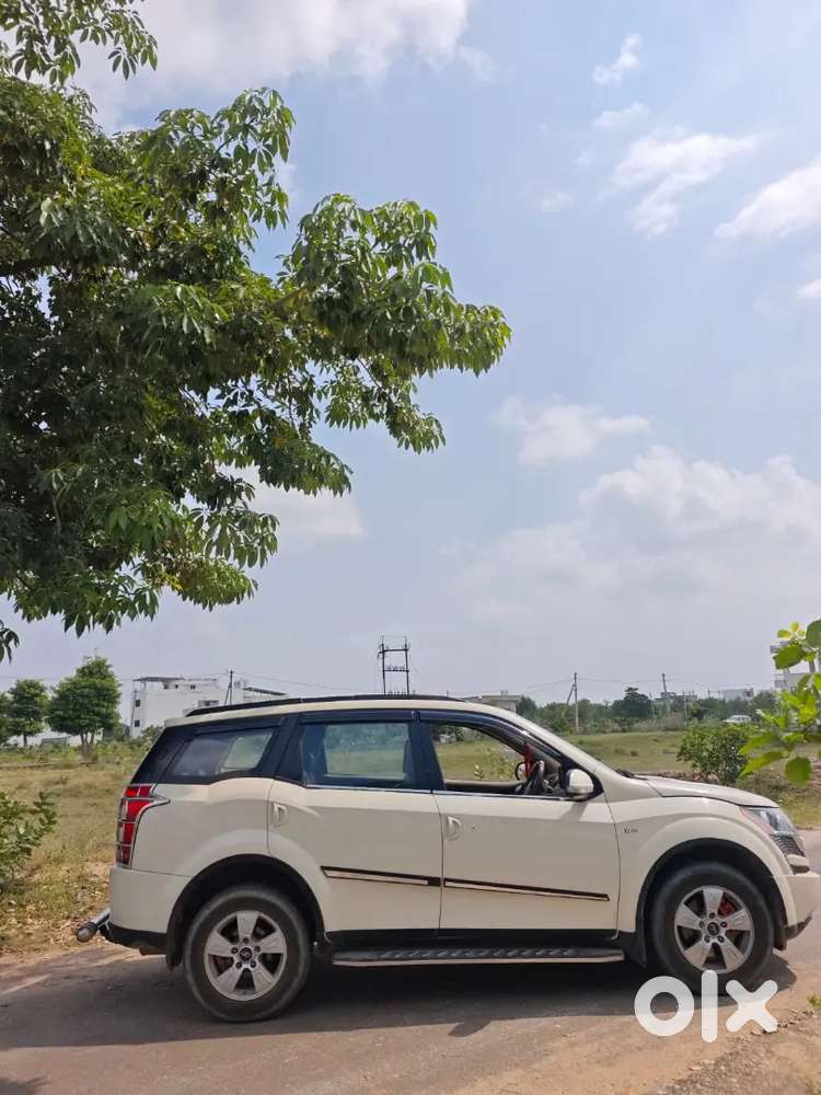 Mahindra Xuv500 2012 Diesel 100000 Km Driven