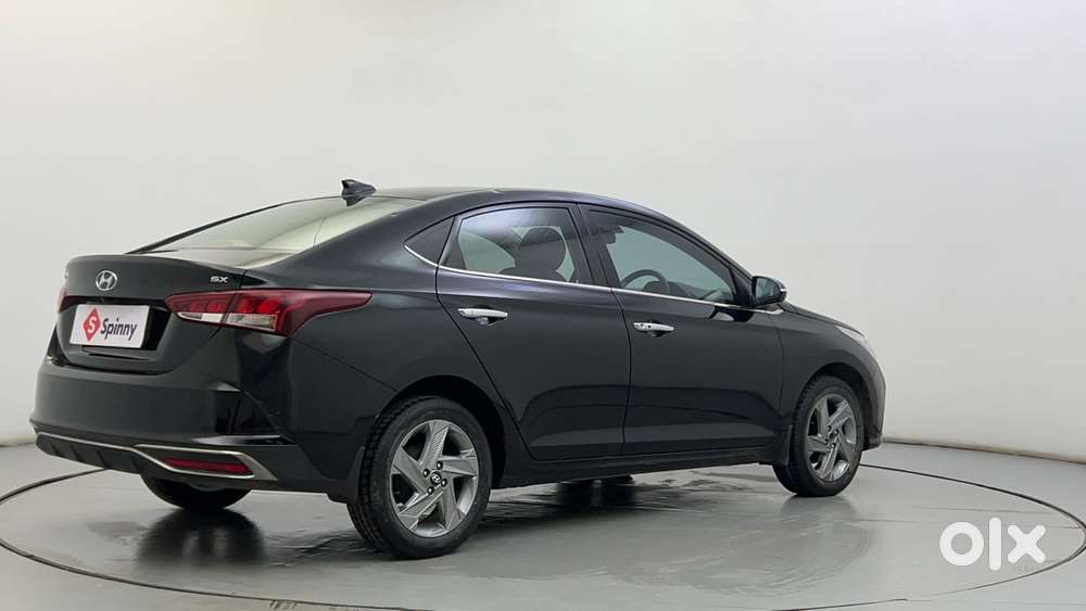 Hyundai Verna 1.5 Sx Ivt, 2021, Petrol