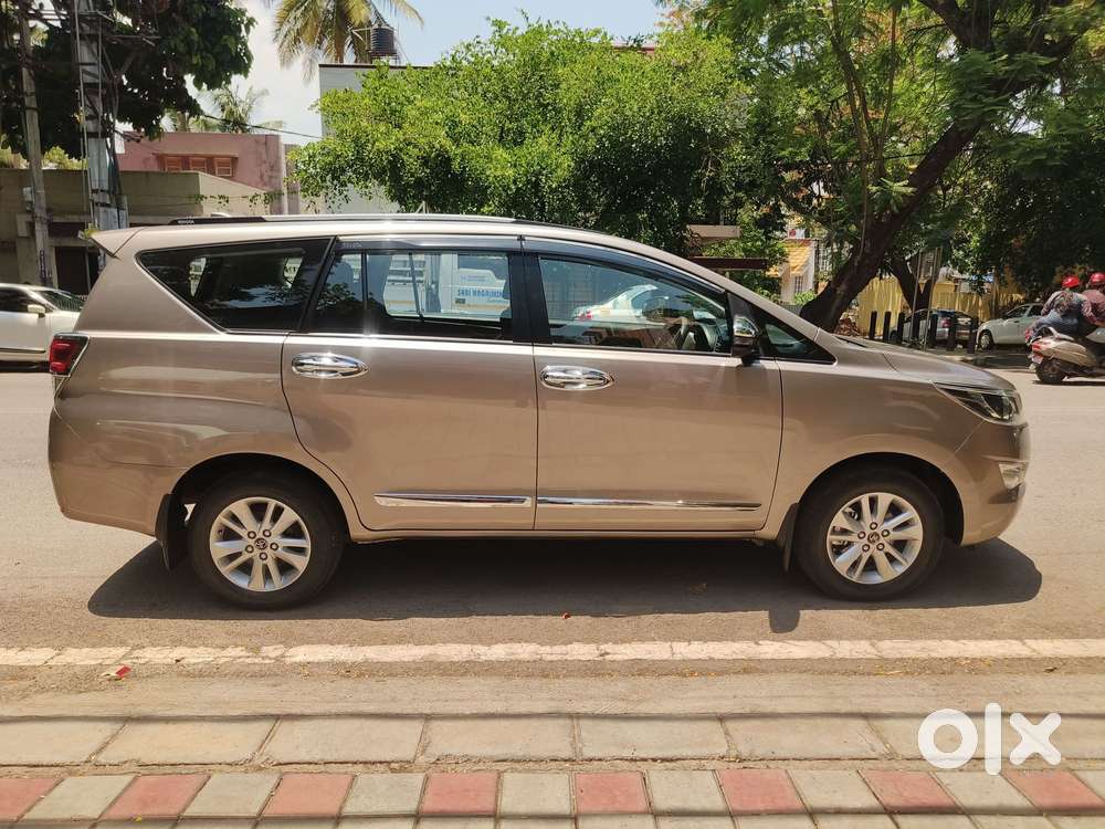 Toyota Innova Crysta 2.7 Gx Mt 8s, 2018, Diesel