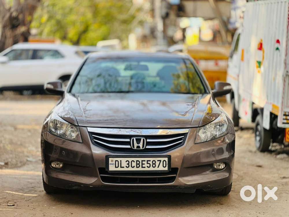 Honda Accord 2.4 Elegance Automatic, 2011, Petrol