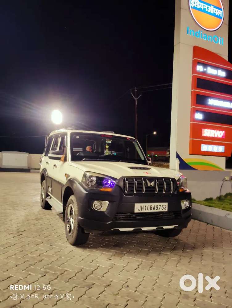 Mahindra Scorpio Diesel Manual 2016