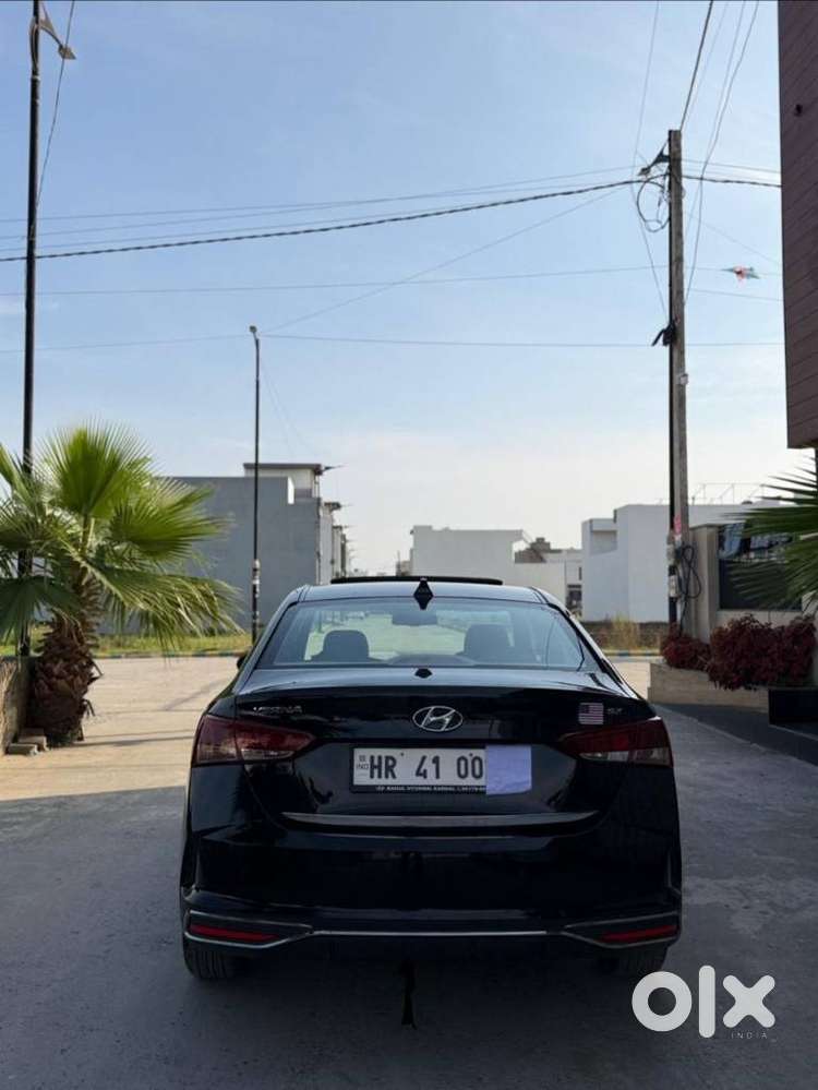 Hyundai Verna Crdi Vgt Sx 1.5, 2022, Diesel