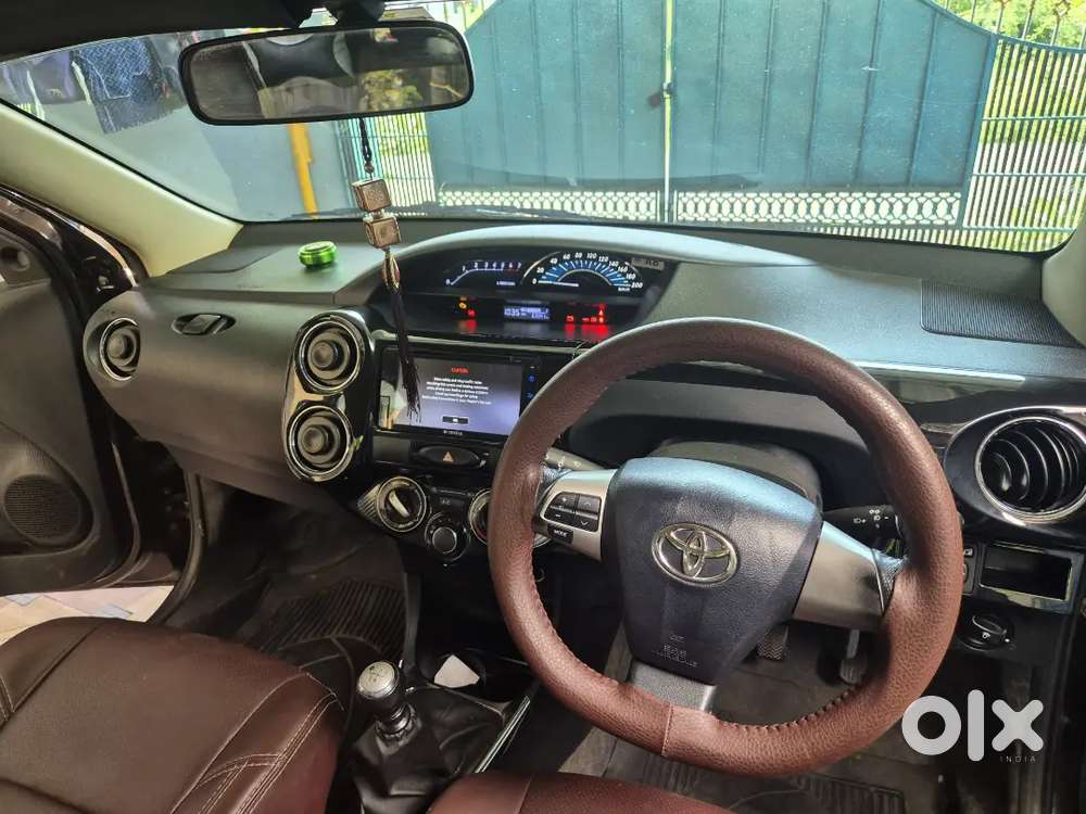 Toyota Platinum Etios 2019 Tn 75
